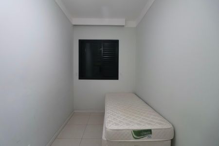 Quarto 1 de apartamento para alugar com 3 quartos, 110m² em Balneario Guarujá, Guarujá