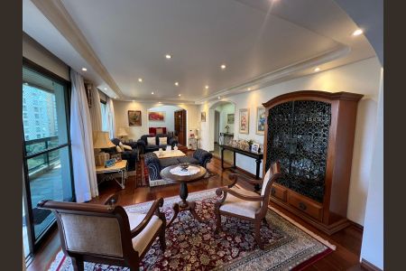 Apartamento à venda com 3 quartos, 235m² em Campo Belo, São Paulo