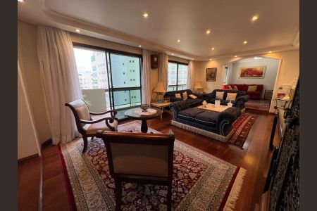 Apartamento à venda com 3 quartos, 235m² em Campo Belo, São Paulo