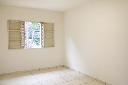 Casa à venda com 100m², 2 quartos e 2 vagasSuíte 2