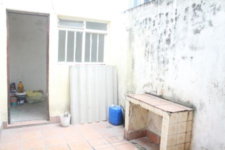 Casa à venda com 100m², 2 quartos e 2 vagasÁrea de Serviço