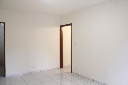 Casa à venda com 100m², 2 quartos e 2 vagasSuíte 1