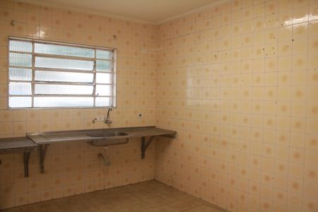 Casa à venda com 100m², 2 quartos e 2 vagasCozinha