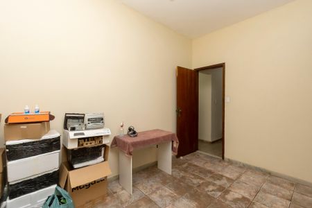 Casa à venda com 350m², 6 quartos e 2 vagas Casa à venda com 350m², 6 quartos e 2 vagasQuarto 3 - Casa 1