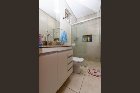 Casa à venda com 350m², 6 quartos e 2 vagas Casa à venda com 350m², 6 quartos e 2 vagasBanheiro Social - Casa 2