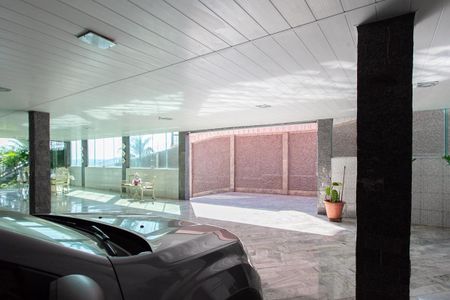 Casa para alugar com 463m², 3 quartos e 10 vagasGaragem