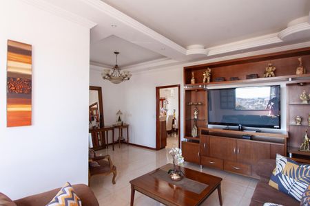 Casa para alugar com 463m², 3 quartos e 10 vagasSala