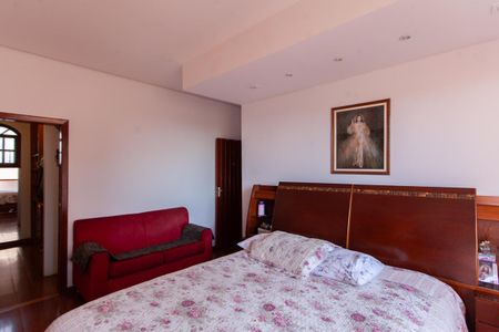 Casa para alugar com 463m², 3 quartos e 10 vagasSuíte