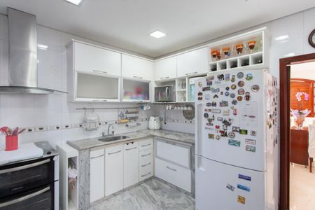 Casa para alugar com 463m², 3 quartos e 10 vagasCozinha 1