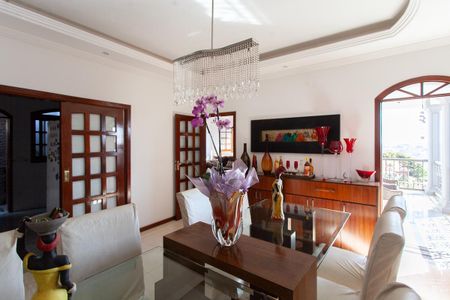 Casa para alugar com 463m², 3 quartos e 10 vagasSala de Jantar 1