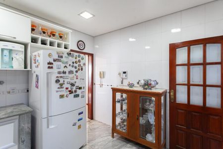 Casa para alugar com 463m², 3 quartos e 10 vagasCozinha 1