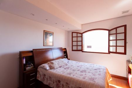 Casa para alugar com 463m², 3 quartos e 10 vagasSuíte