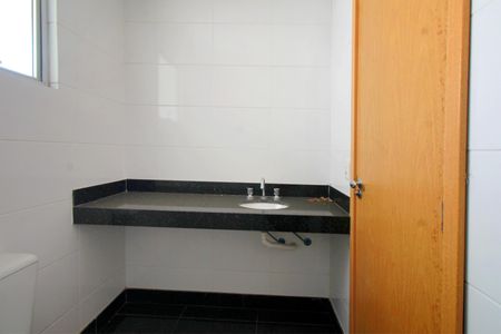 Apartamento à venda com 168m², 2 quartos e 3 vagasBanheiro Social 2