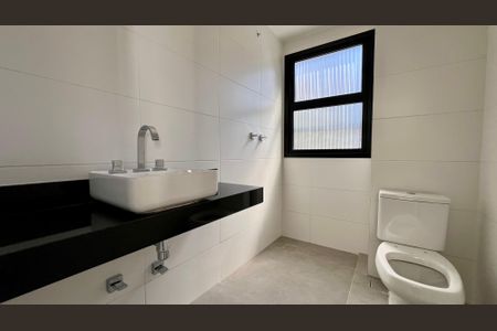 Casa à venda com 276m², 3 quartos e 2 vagasBanheiro