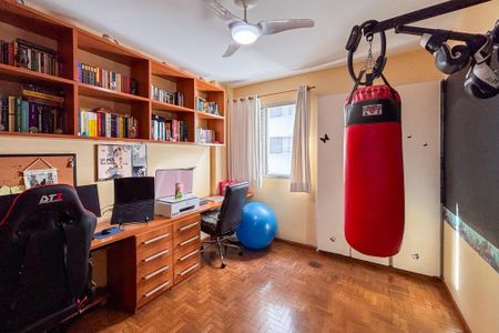 Quarto 1 de apartamento para alugar com 3 quartos, 110m² em Sumaré, São Paulo