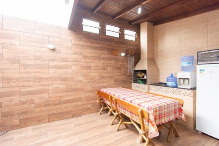 Casa à venda com 125m², 3 quartos e 3 vagas Casa à venda com 125m², 3 quartos e 3 vagasÁrea comum