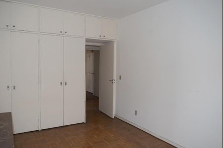 Apartamento à venda com 165m², 3 quartos e 1 vagaQuarto 2
