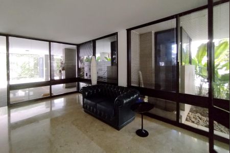 Apartamento à venda com 165m², 3 quartos e 1 vagaÁrea comum