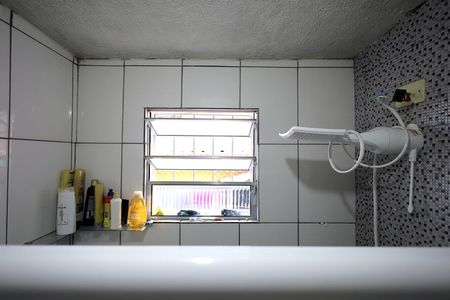 Casa à venda com 125m², 3 quartos e 1 vaga Casa à venda com 125m², 3 quartos e 1 vagaBanheiro