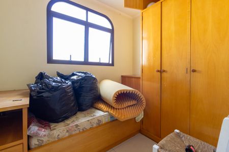 Apartamento à venda com 436m², 4 quartos e 4 vagas Apartamento à venda com 436m², 4 quartos e 4 vagasQuarto de Serviço 1