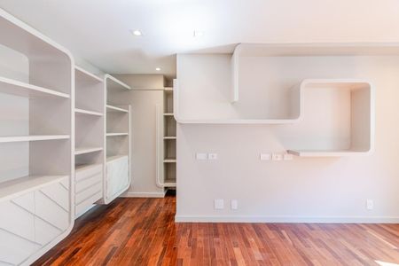 Apartamento à venda com 469m², 4 quartos e 4 vagasSuíte 3