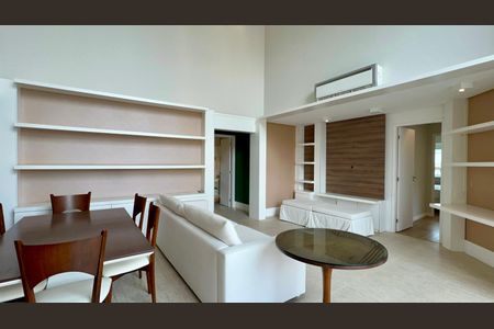 Apartamento à venda com 113m², 2 quartos e 2 vagas Apartamento à venda com 113m², 2 quartos e 2 vagasSala