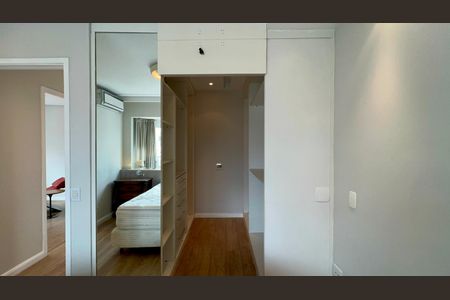 Apartamento à venda com 113m², 2 quartos e 2 vagas Apartamento à venda com 113m², 2 quartos e 2 vagasSuíte 2