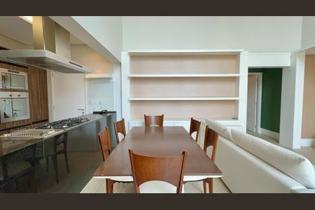 Apartamento à venda com 113m², 2 quartos e 2 vagas Apartamento à venda com 113m², 2 quartos e 2 vagasSala de Jantar