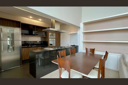 Apartamento à venda com 113m², 2 quartos e 2 vagas Apartamento à venda com 113m², 2 quartos e 2 vagasSala de Jantar