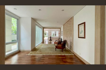 Apartamento à venda com 113m², 2 quartos e 2 vagas Apartamento à venda com 113m², 2 quartos e 2 vagasHall social