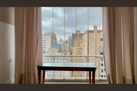 Apartamento à venda com 113m², 2 quartos e 2 vagas Apartamento à venda com 113m², 2 quartos e 2 vagasVaranda