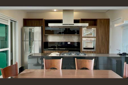 Apartamento à venda com 113m², 2 quartos e 2 vagas Apartamento à venda com 113m², 2 quartos e 2 vagasCozinha