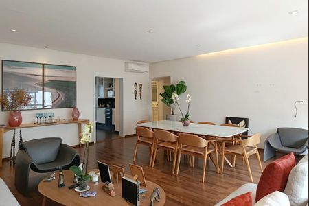 Apartamento à venda com 176m², 3 quartos e 2 vagasSala
