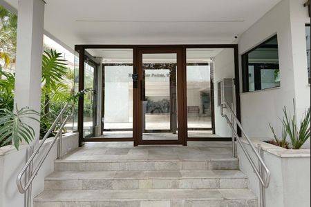 Apartamento à venda com 176m², 3 quartos e 2 vagasHall de entrada