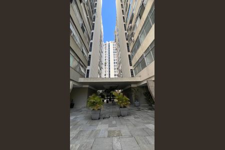 Apartamento à venda com 132m², 3 quartos e 1 vagaFachada