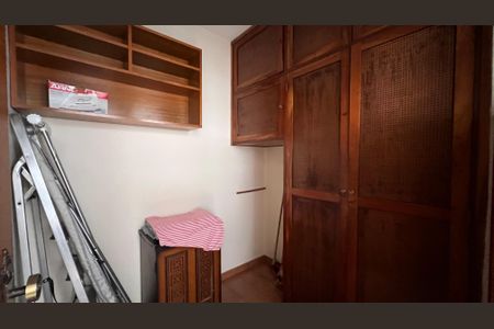 Apartamento à venda com 132m², 3 quartos e 1 vagaQuarto de Serviço