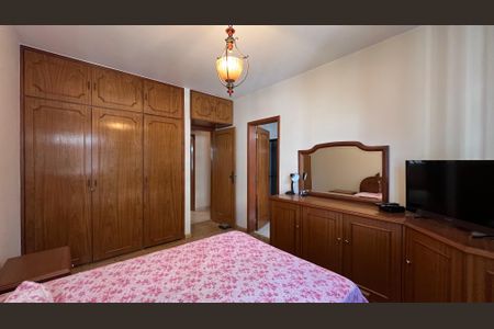 Apartamento à venda com 132m², 3 quartos e 1 vagaSuite