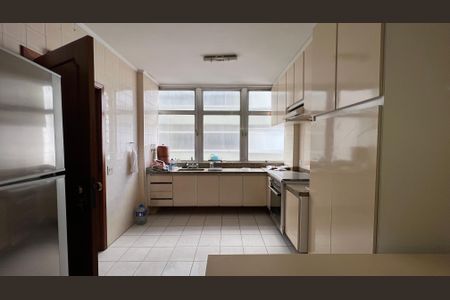 Apartamento à venda com 132m², 3 quartos e 1 vagaCozinha