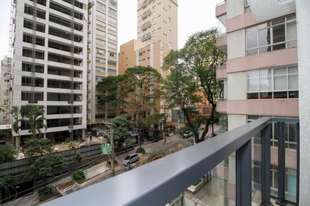 Apartamento à venda com 205m², 3 quartos e 4 vagasVaranda e Vista da Suíte 3