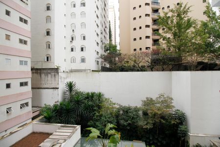 Apartamento à venda com 205m², 3 quartos e 4 vagasVista da Suíte 2