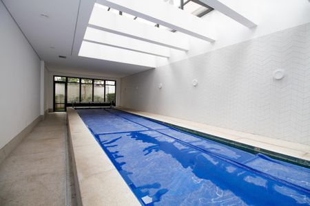 Apartamento à venda com 205m², 3 quartos e 4 vagasÁrea Comum - Piscina