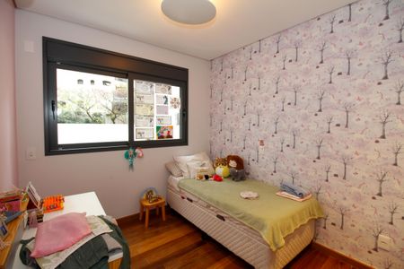 Apartamento à venda com 205m², 3 quartos e 4 vagasSuíte 2