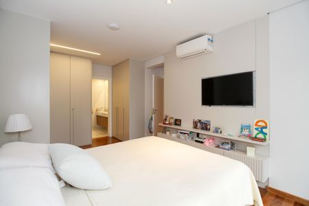 Apartamento à venda com 205m², 3 quartos e 4 vagasSuíte 3