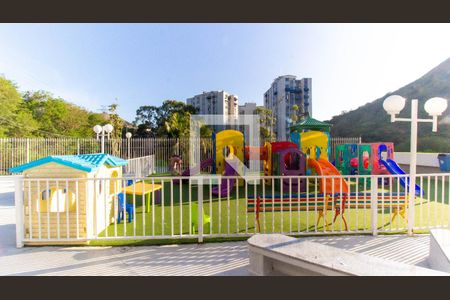 Apartamento à venda com 65m², 2 quartos e 1 vaga