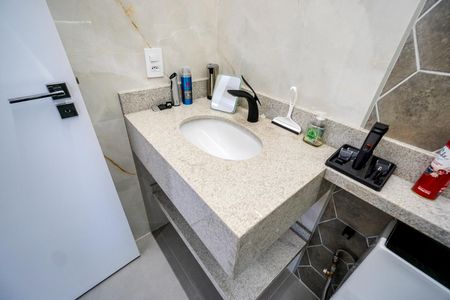 Apartamento à venda com 80m², 2 quartos e 1 vagaPia