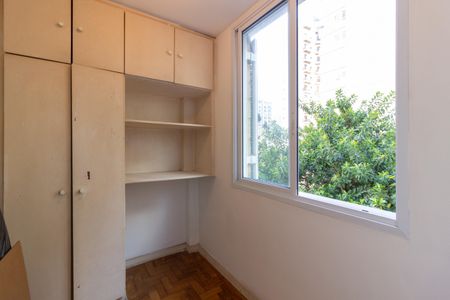 Apartamento à venda com 150m², 3 quartos e 1 vagaÁrea de Serviço