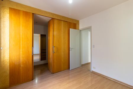 Apartamento à venda com 150m², 3 quartos e 1 vagaSuíte 