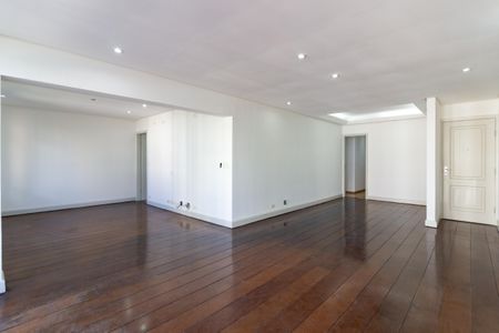 Apartamento à venda com 150m², 3 quartos e 1 vagaSala