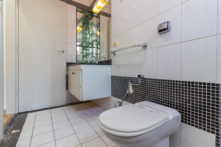 Apartamento à venda com 150m², 3 quartos e 1 vagaBanheiro da Suíte 