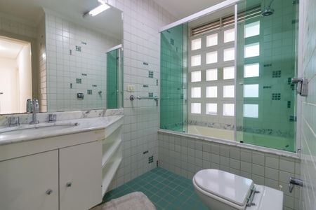 Apartamento à venda com 150m², 3 quartos e 1 vagaBanheiro